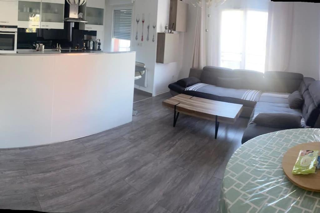 Appartement Aeroport Orly Athis-Mons Exteriör bild